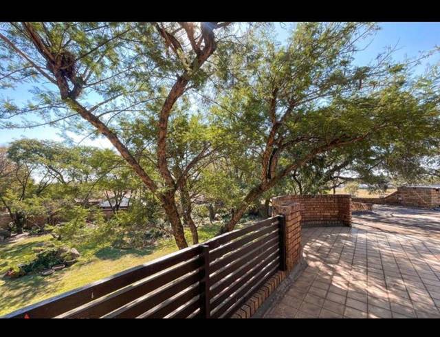 4 BEDROOM HOUSE FOR SALE IN SUNWARD PARK
